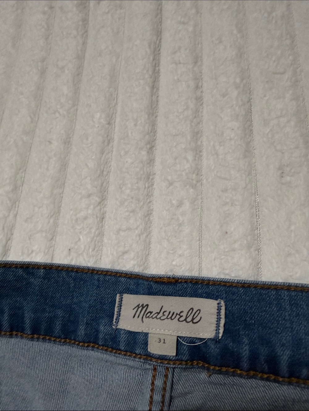 Madewell Shorts | Size 31 - Picture 3 of 5